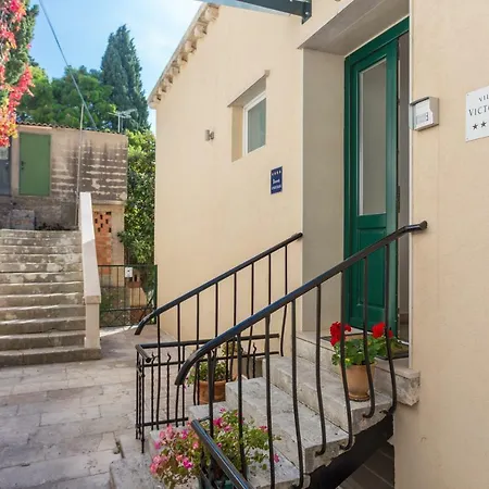 Victoria 2 Apartman *